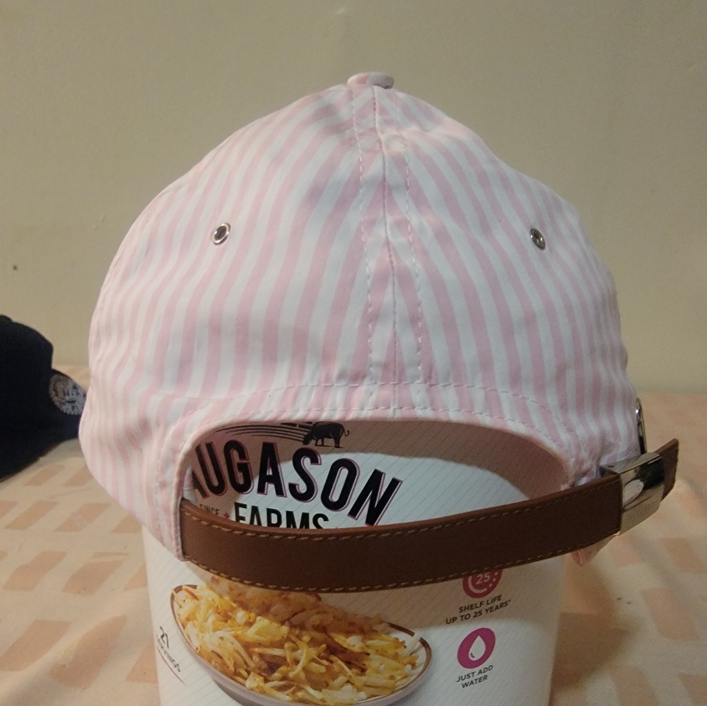 Burberry Horseferry Trucker Hat - Picture 9 of 15